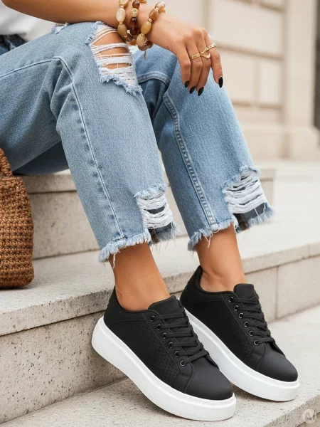 Sneakersy na grubej podeszwie basic skóra ekologiczna czarne