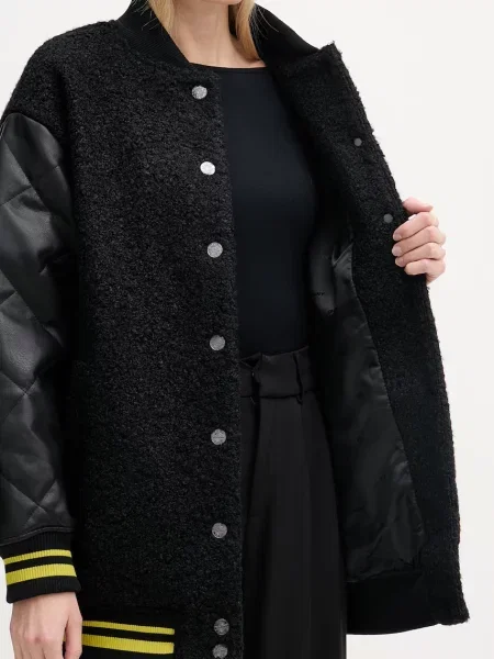 DKNY куртка varsity