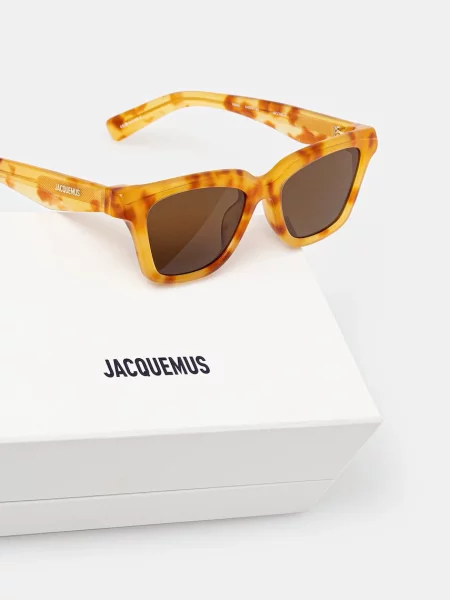 Солнцезащитные очки Jacquemus