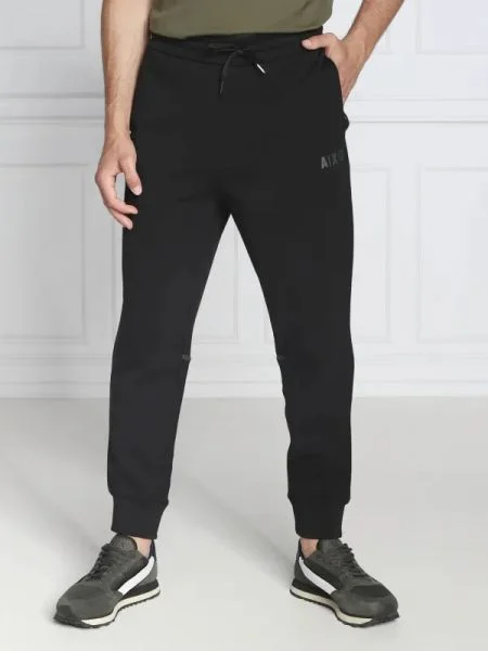 Armani Exchange Jogger nadrág fekete