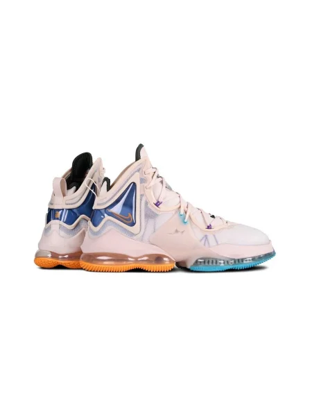 Pantofi Nike roz