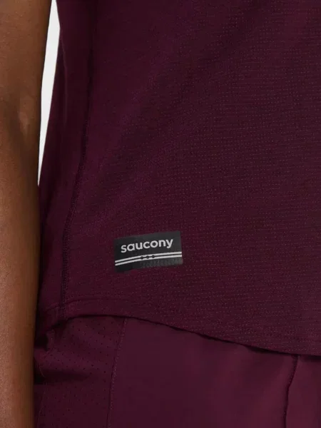 Футболка Saucony фіолетова