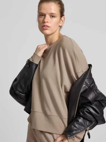 Bluza o kroju oversized z szerokim pasem Juvia beżowa
