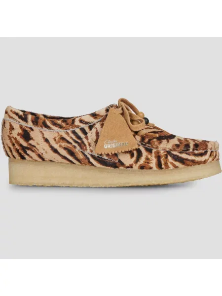 Pantofi Clarks Originals maro