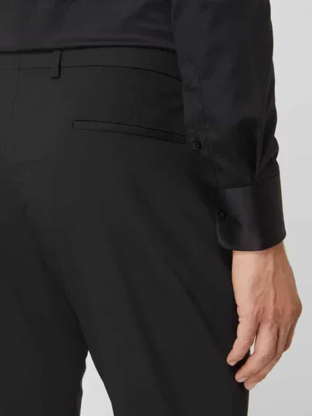 Spodnie do garnituru o kroju regular fit z dodatkiem wełny model ‘MADDEN Strellson czarne