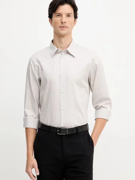 Риза Armani Exchange бежово със стандартна кройка с класическа яка черно