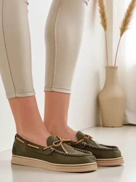 Klasické loafers Resti