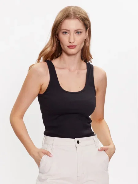 Top Levi's čierna