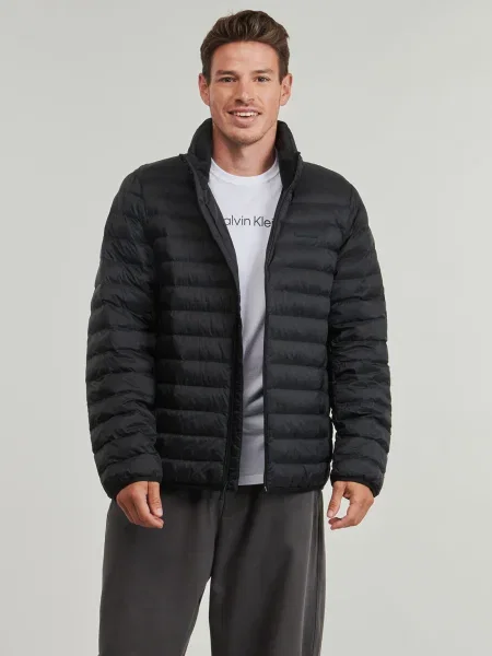 Calvin Klein Kabát fekete