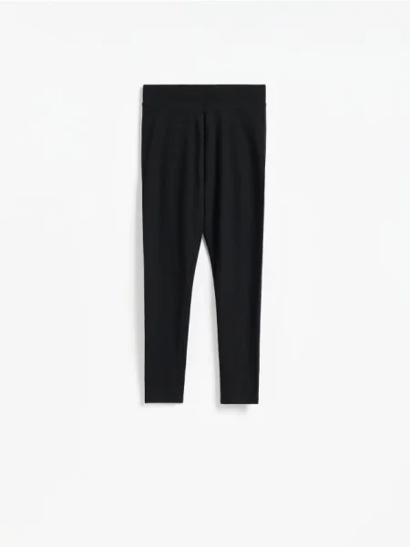 Pantaloni Reserved negru