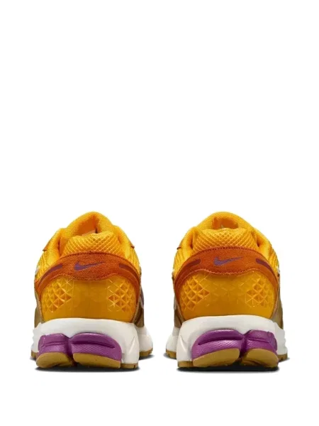 Běžecké běžecké boty Nike Vomero s autogramem černé