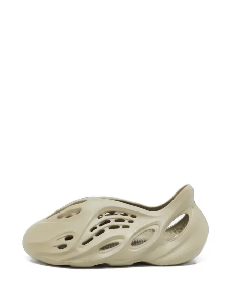 Sneakers Adidas Yeezy πέτρες