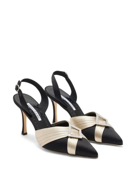 Pantofi cu toc Manolo Blahnik cu cataramă negru
