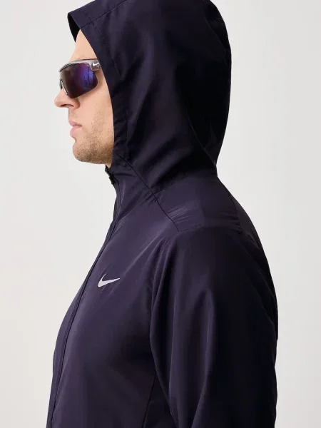 Dzseki Nike lila