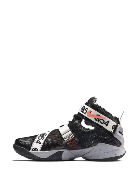 Sneakerși Nike Lebron Soldier cu bretele negru