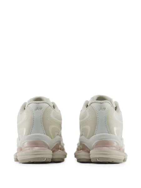 Sneakerși New Balance alb