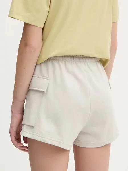 Adidas rövidnadrág Essentials női sima magas derekú bézs