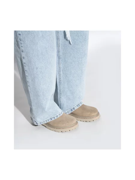 Sztyblety Birkenstock zamszowe wsuwane beżowe