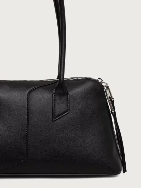 Кожаная сумка Emporio Armani