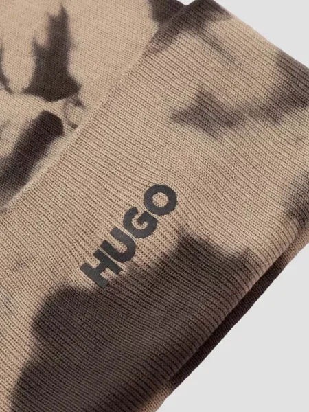 Шапка Hugo