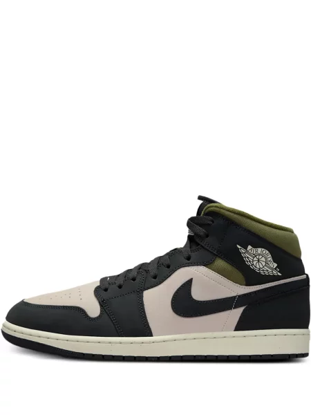 Sneakerși Jordan cu șireturi din dantelă negru