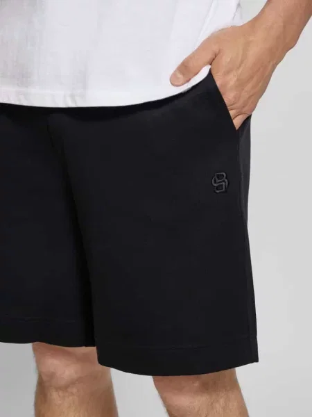 Bermudy o kroju regular fit z czystej bawełny Boss czarne