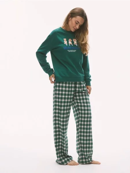Reserved Pijama din două piese din verde