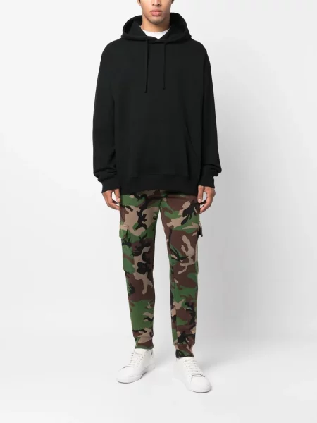 Haftowana czapka z daszkiem Polo Ralph Lauren w kamuflażu zwężana zielona