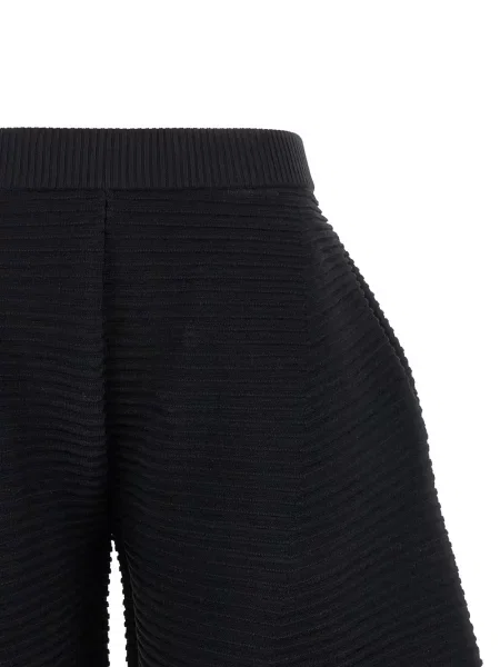 Pantaloni Issey Miyake tricotate negru