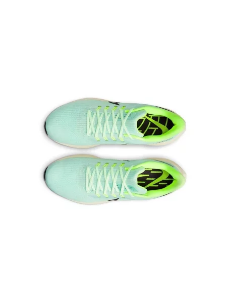 Pantofi Nike bej