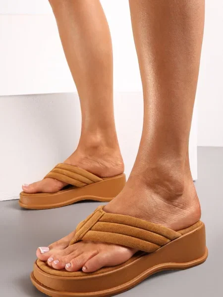 Sandale cu Talpă Groasă și Bareta Ornamentală Euphlia maro