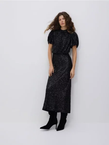 Reserved Паєткова сукня з пишними рукавами чорний