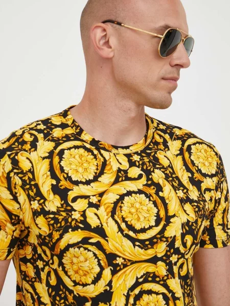 Тениска Versace с десен черно