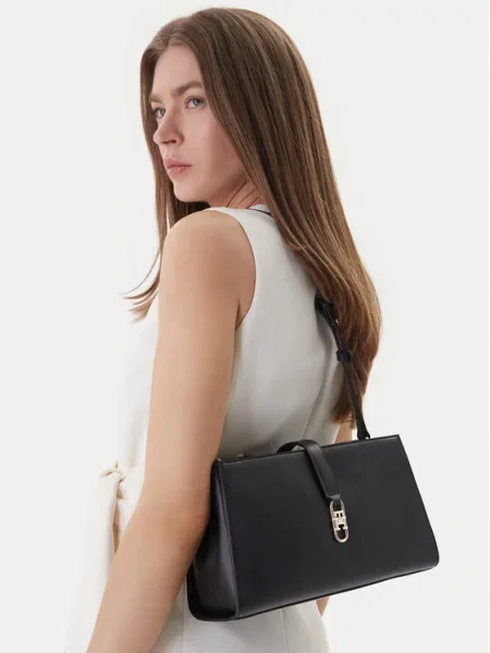 Чанта Tommy Hilfiger черно
