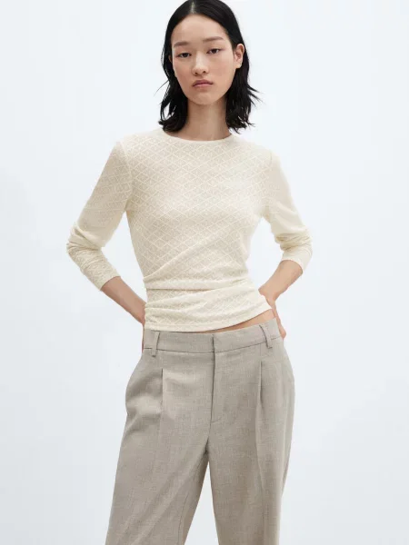 MANGO Лонгслів Молочний 