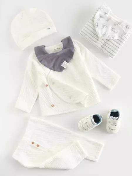 Reserved Set din cu pălărie crem