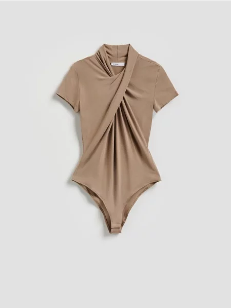 Reserved Modalové body béžová