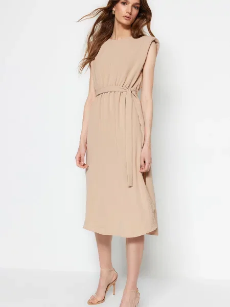 Sukienka midi Trendyol do kolan z kamieniami