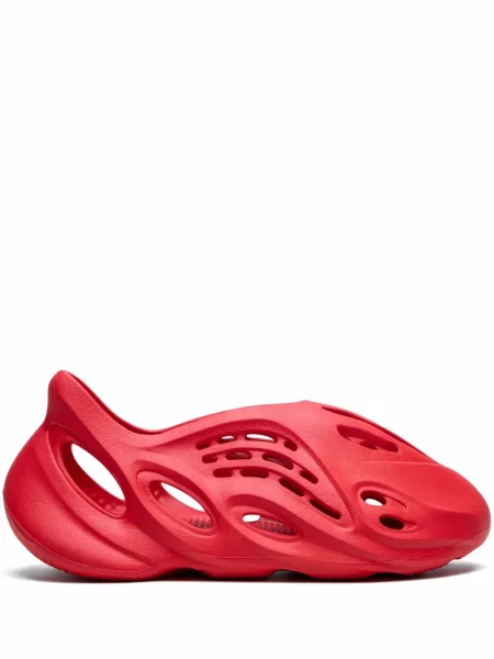 Sneakerși Adidas Yeezy roșu