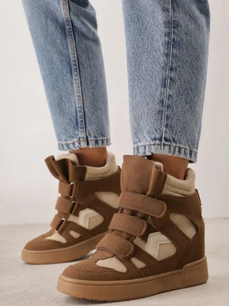 Sneakerși Other cu platformă maro