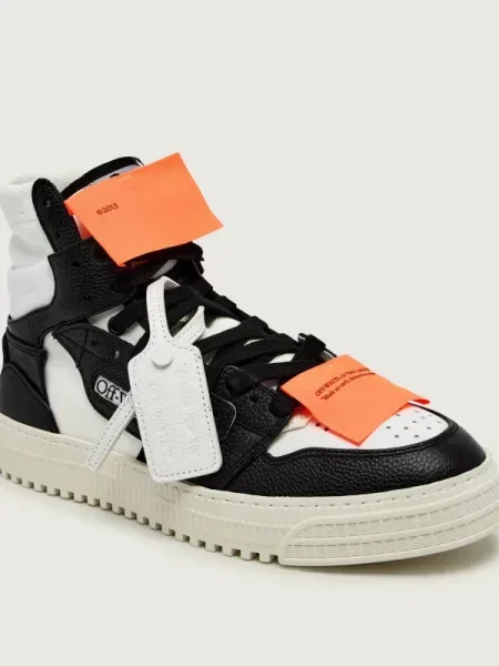 Sneakers Off-White M Off Court White/ Black EUR 41 fehér