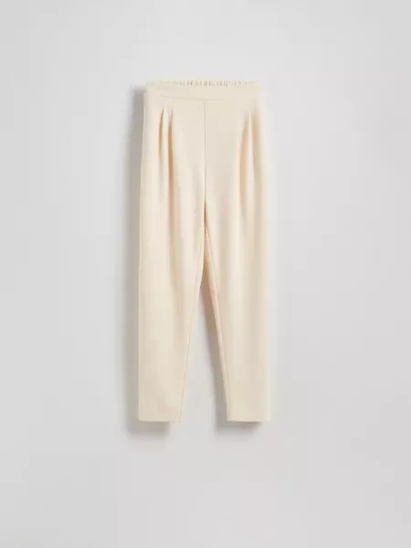 Reserved Nohavice jogger svetložltá