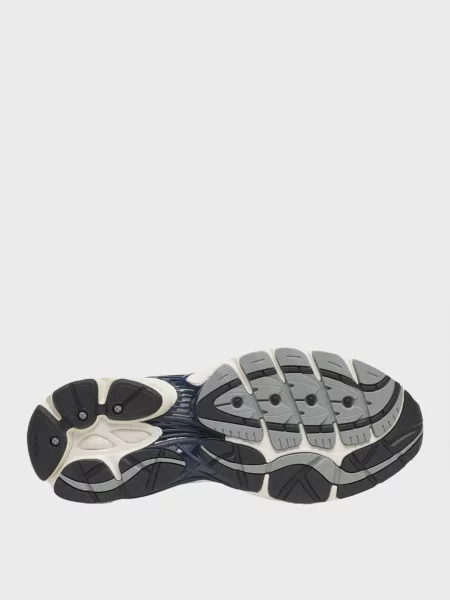 Кроссовки Saucony белые