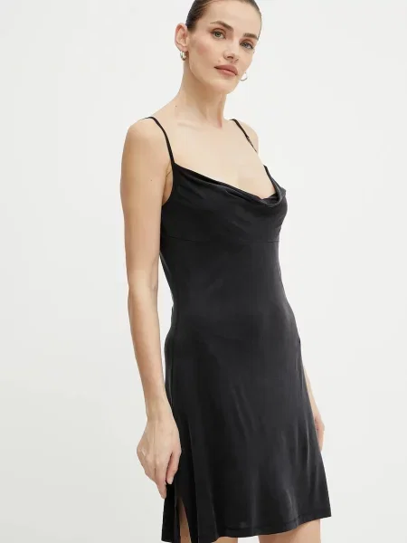 Мини джинсовое платье Versace Jeans Couture клеш черное