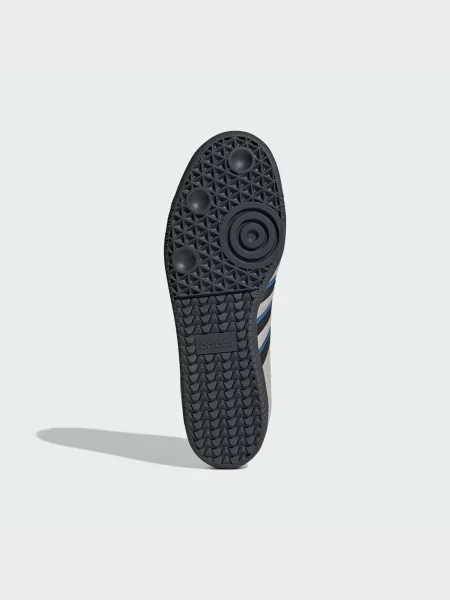 Кожаные кеды Adidas серые