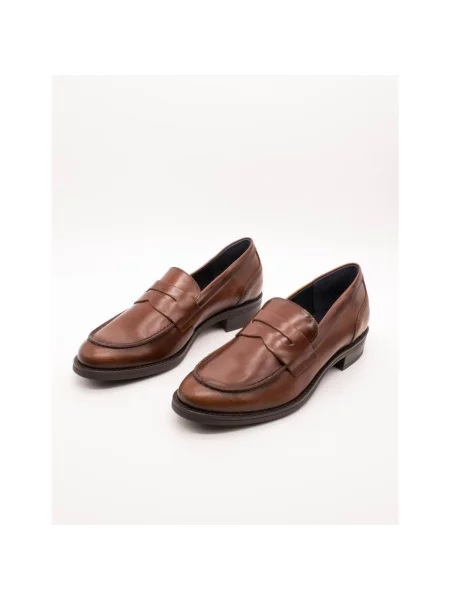 Pantofi Dorking maro