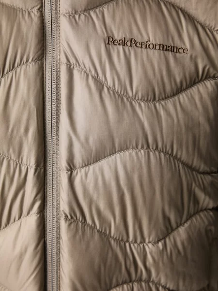 Пуховик Peak Performance
