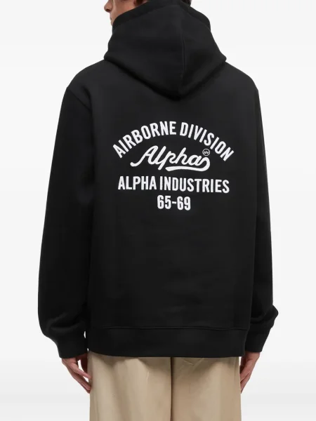 Majica s kapuljačom Alpha Industries s vezom s uzorkom tigra crna