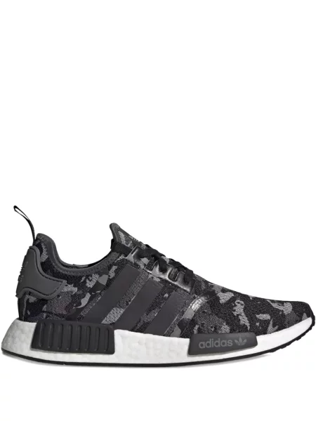 Pălărie Adidas în carouri alb