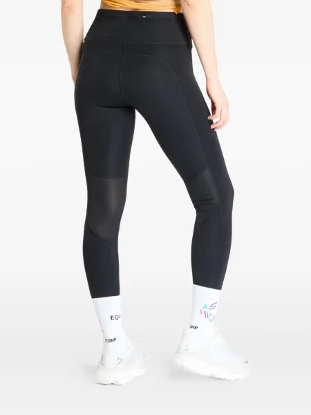 Мрежести маратонки Nike Cortez с принт бяло